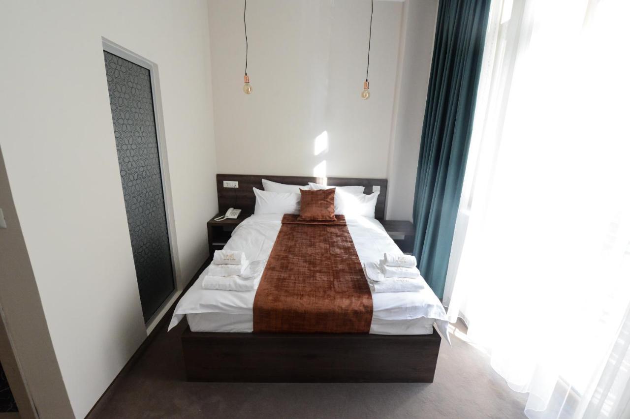 Hotel Cara 28 สโกเปีย ภายนอก รูปภาพ