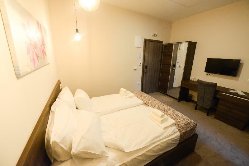 Hotel Cara 28 สโกเปีย ภายนอก รูปภาพ